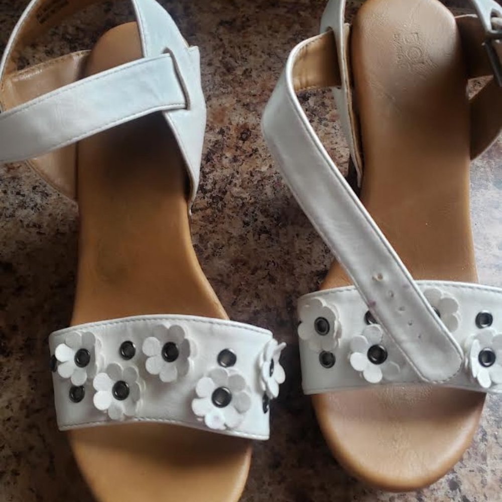 White Leather Sandal Heel